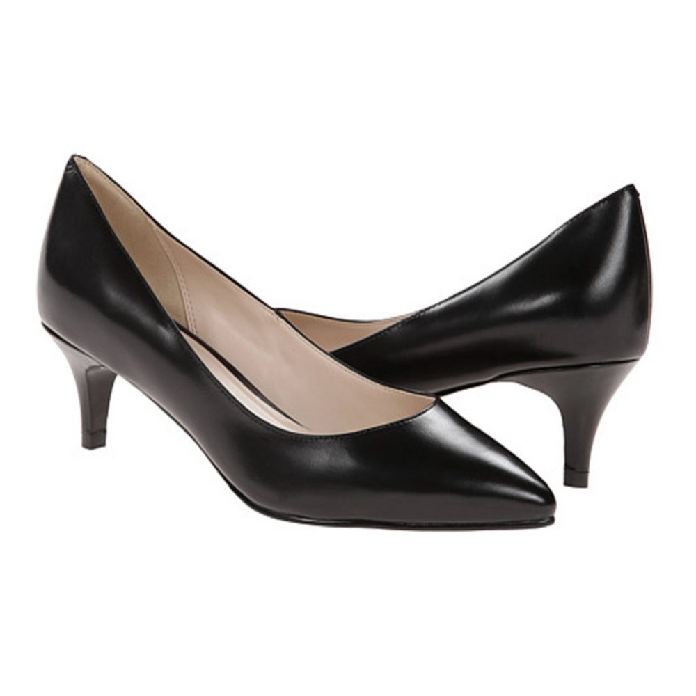 Cole Haan Juliana Black Pump - size 7 Wide